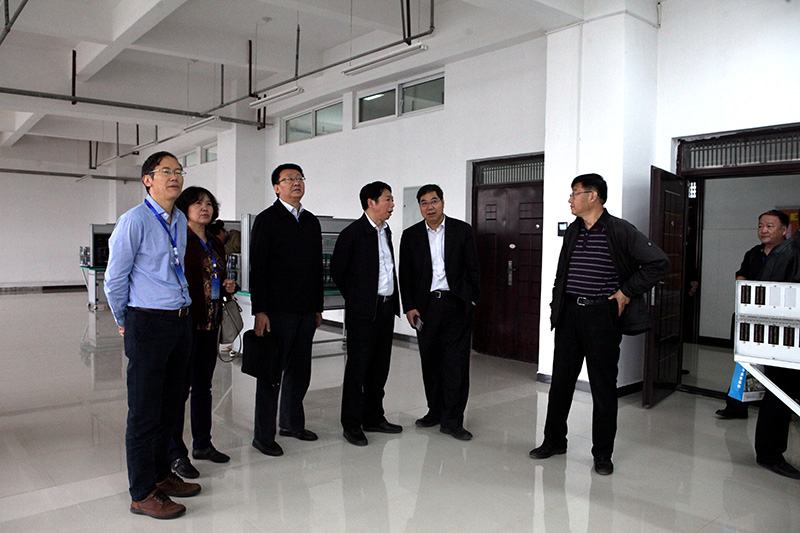 IMG_0743.jpg IMG_0743.jpg