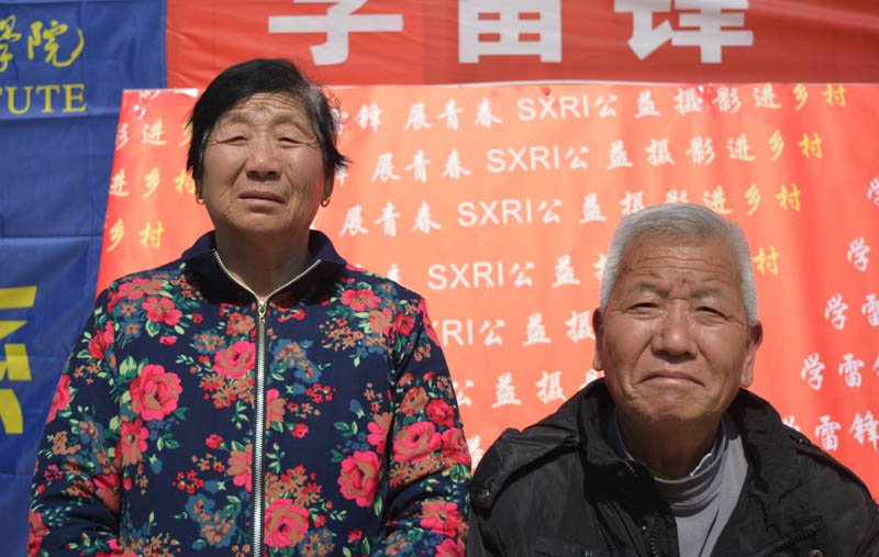 合影1.jpg
