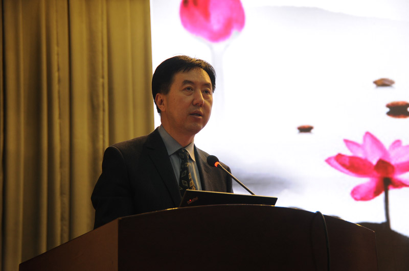 学院院长王津讲话.jpg 学院院长王津讲话.jpg