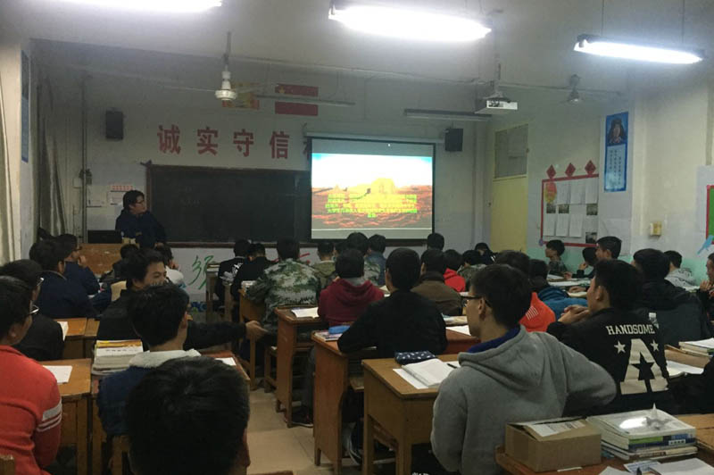 朱明杨.jpg