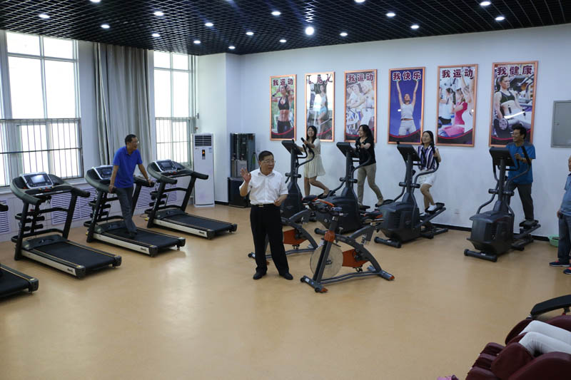 复件 02教职工现场体验.jpg