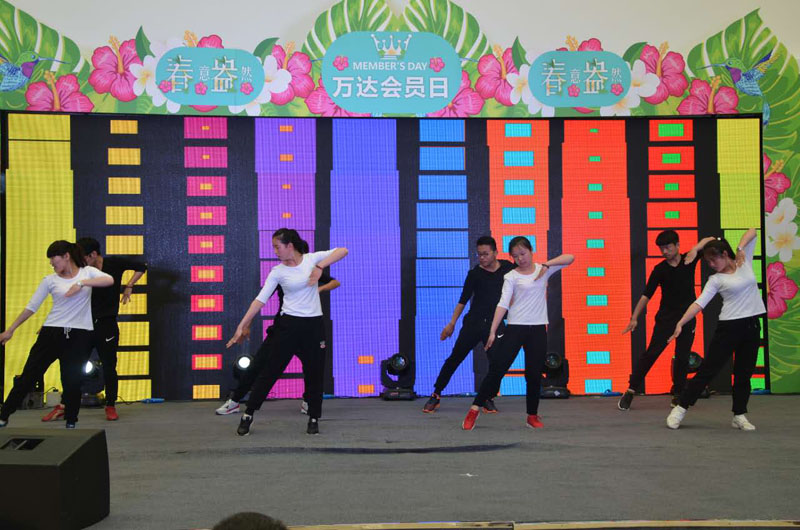 室外.jpg 室外.jpg