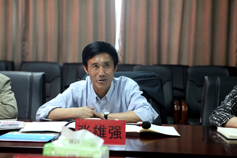 2 张雄强讲话.JPG